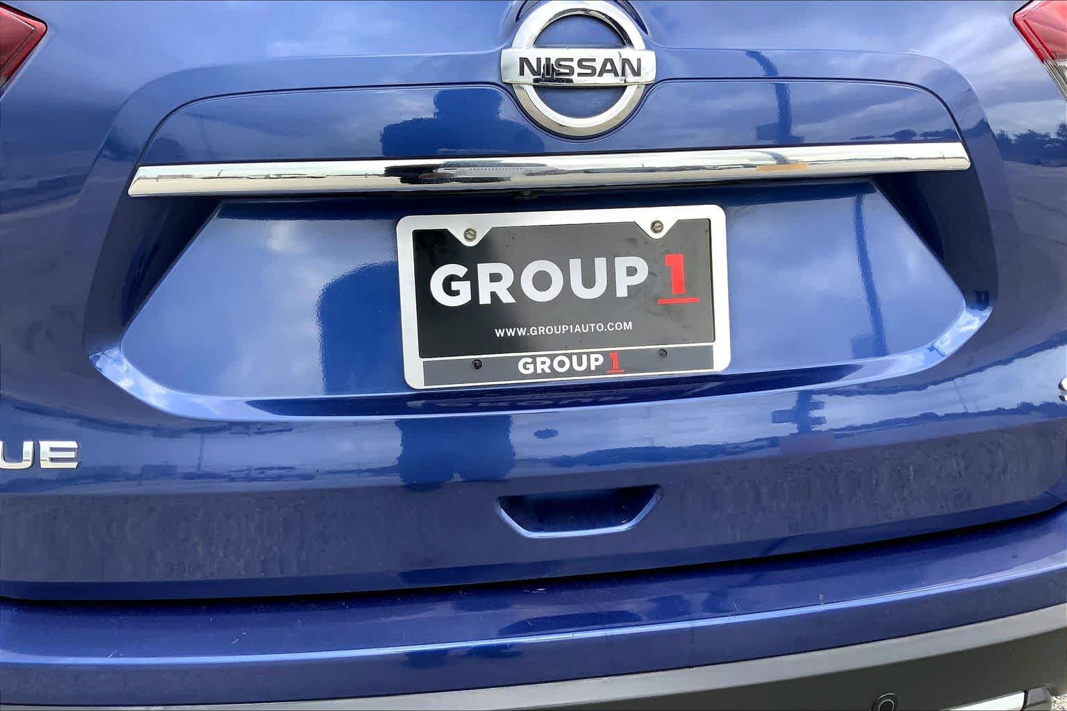 Used 2020 Nissan Rogue SV FWD image 10