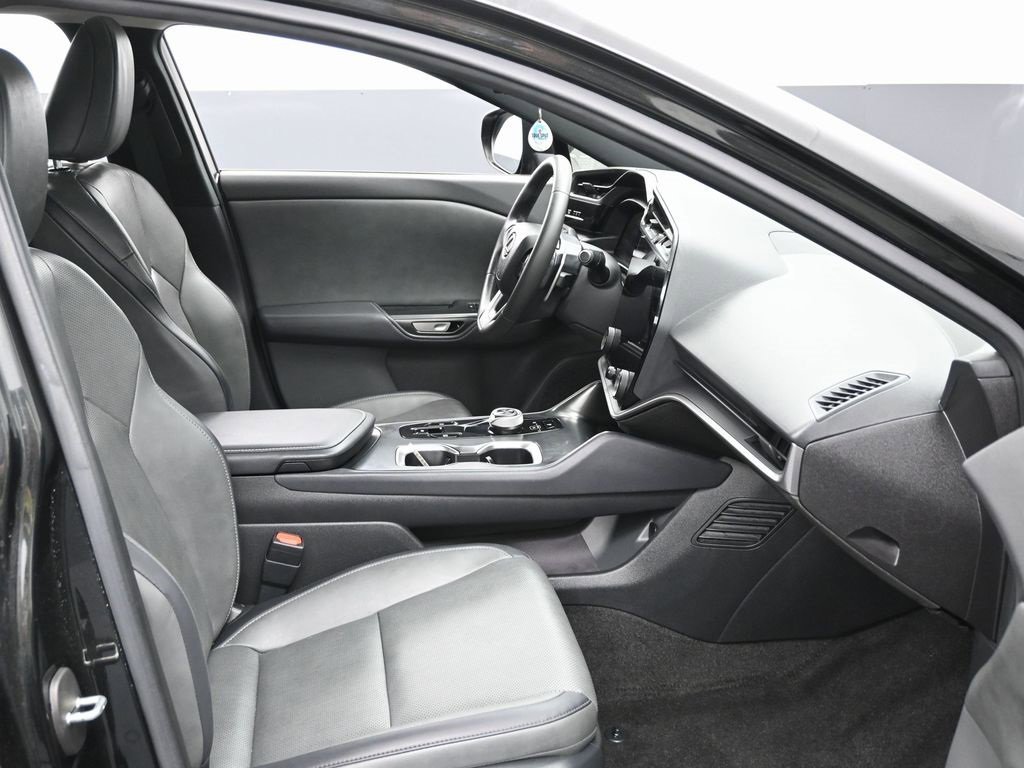 Used 2023 Lexus RZ 450e Premium w/ Technology Package image 34