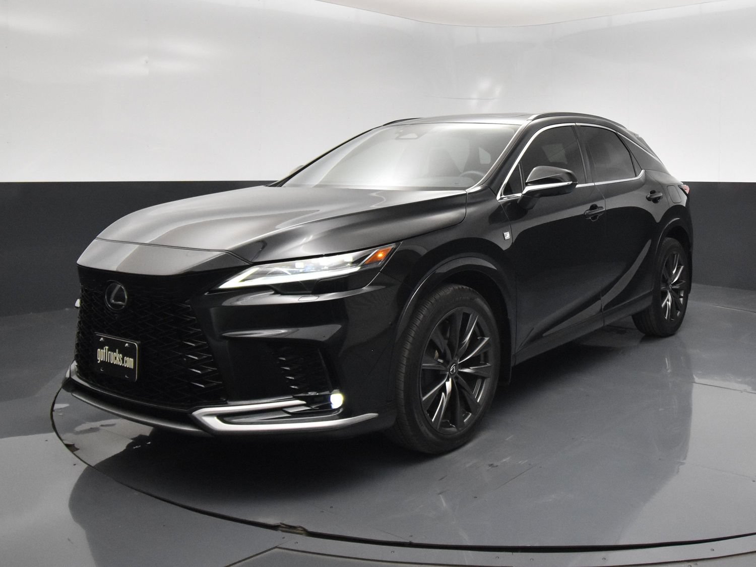 Used 2024 Lexus RX 350 F Sport w/ Convenience Package AWD/4WD image 2