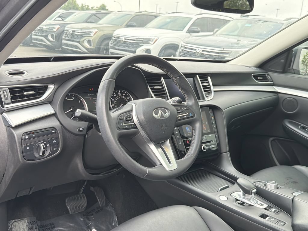 Used 2021 INFINITI QX50 Luxe w/ Cargo Package AWD/4WD image 10