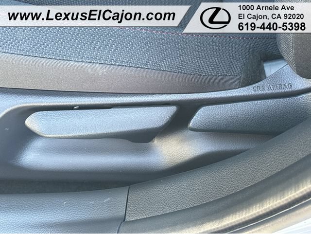 Used 2024 Toyota Prius Prime FWD image 27