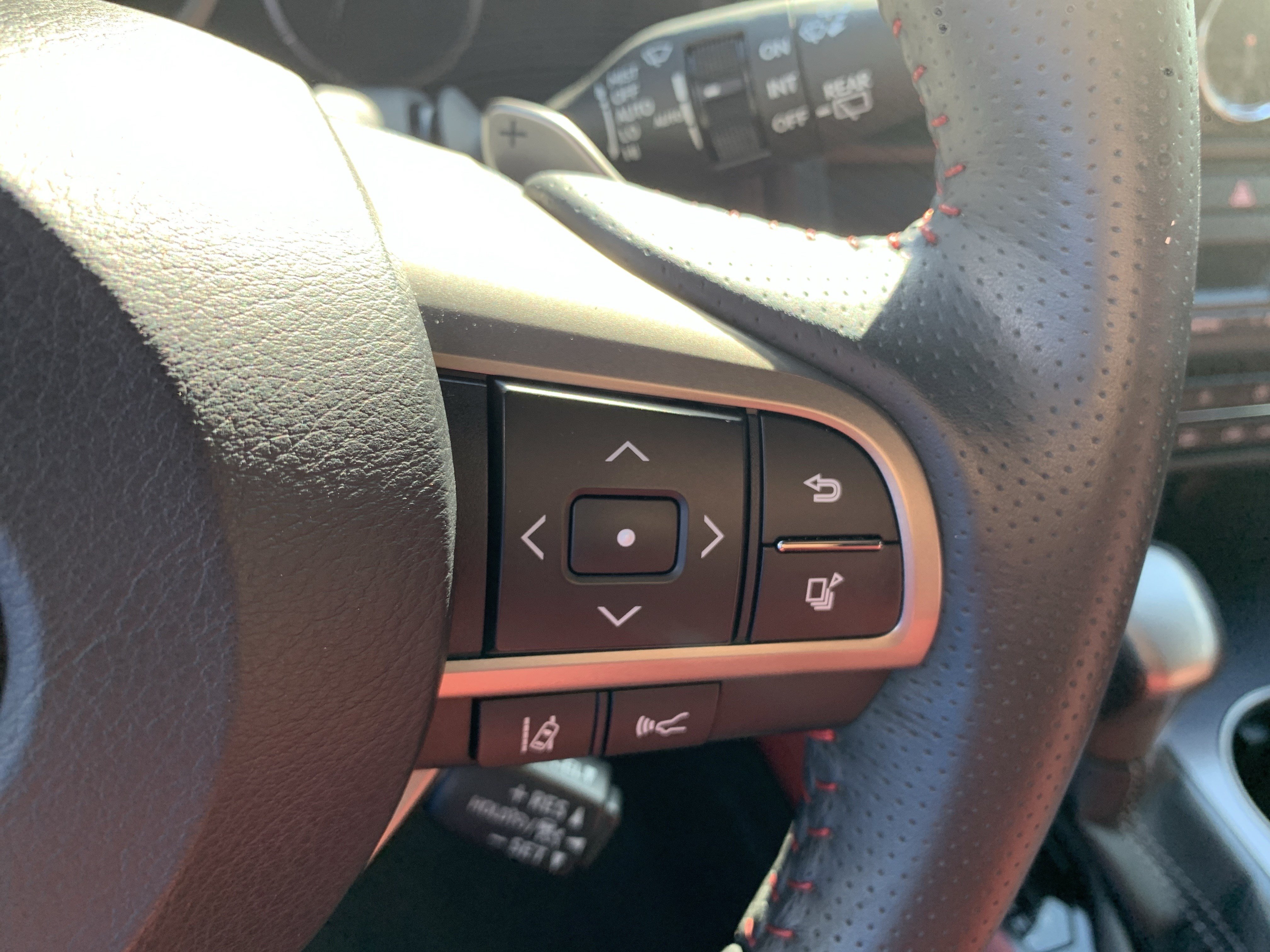 Used 2018 Lexus RX 350 F Sport w/ Accessory Package AWD/4WD image 20
