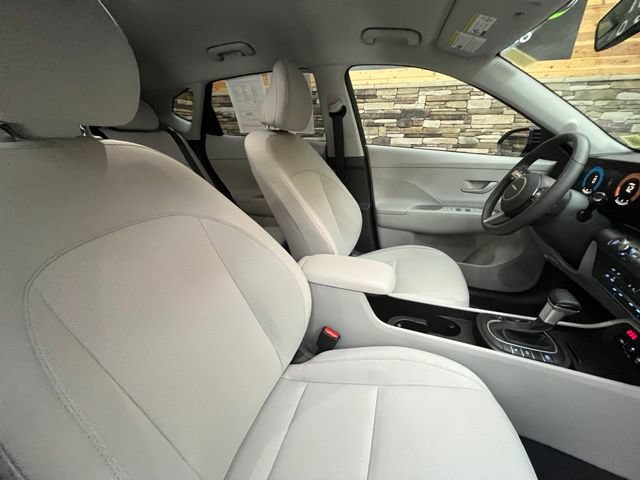 Used 2026 Hyundai Kona SEL Sport AWD/4WD image 17