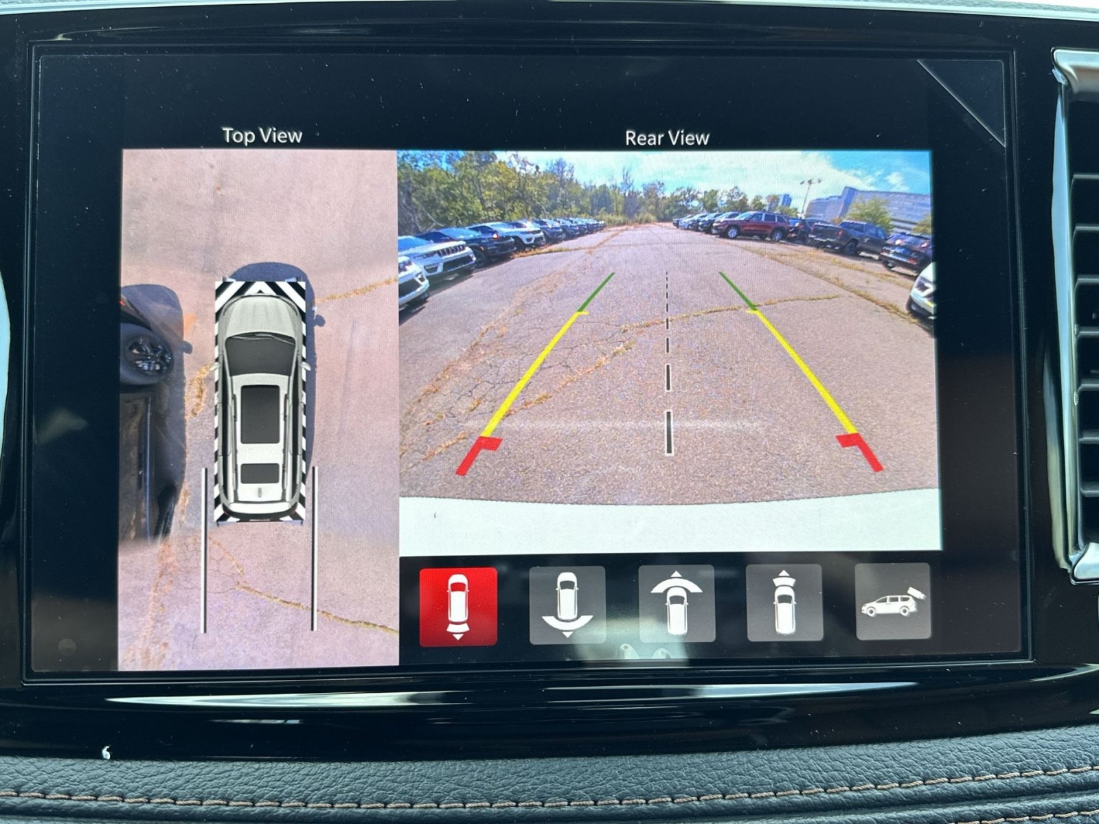 New 2026 Chrysler Pacifica Pinnacle FWD image 19
