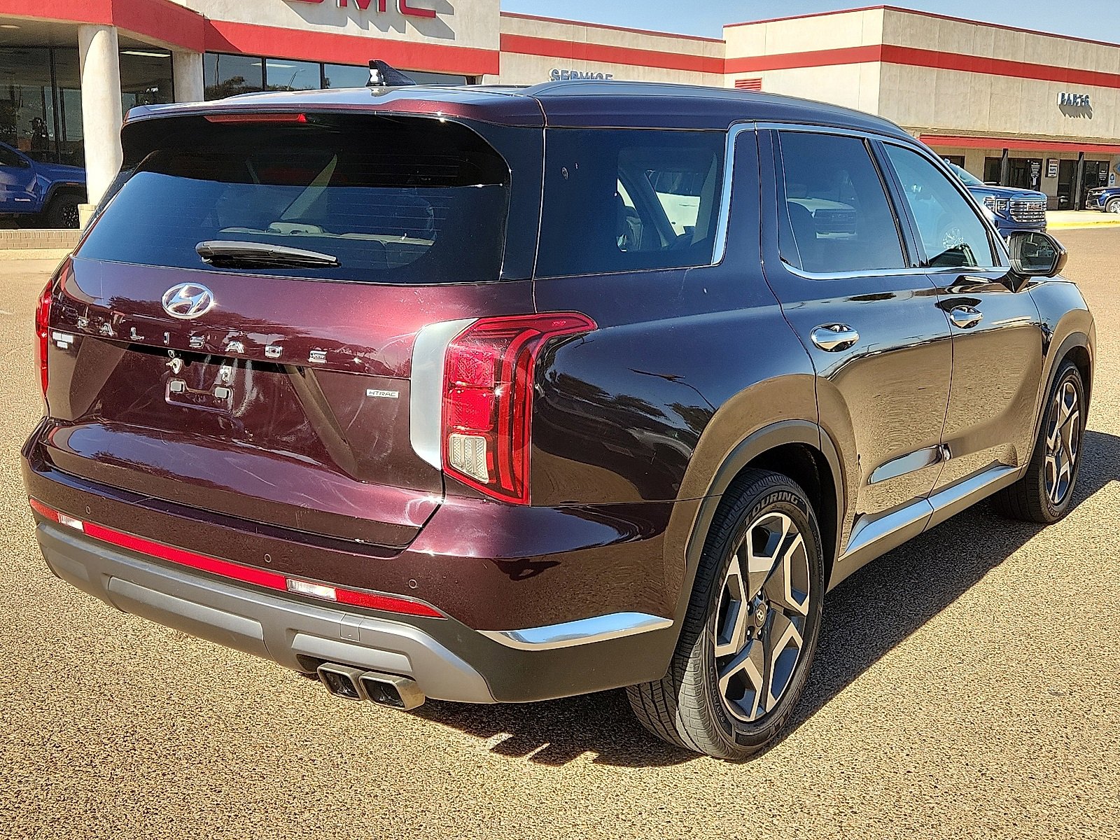 Used 2024 Hyundai Palisade Limited image 4