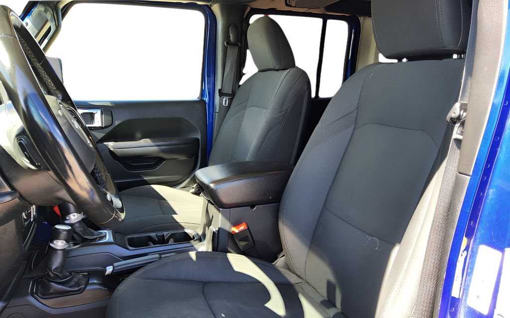 Used 2019 Jeep Wrangler Unlimited Sport S AWD/4WD image 19