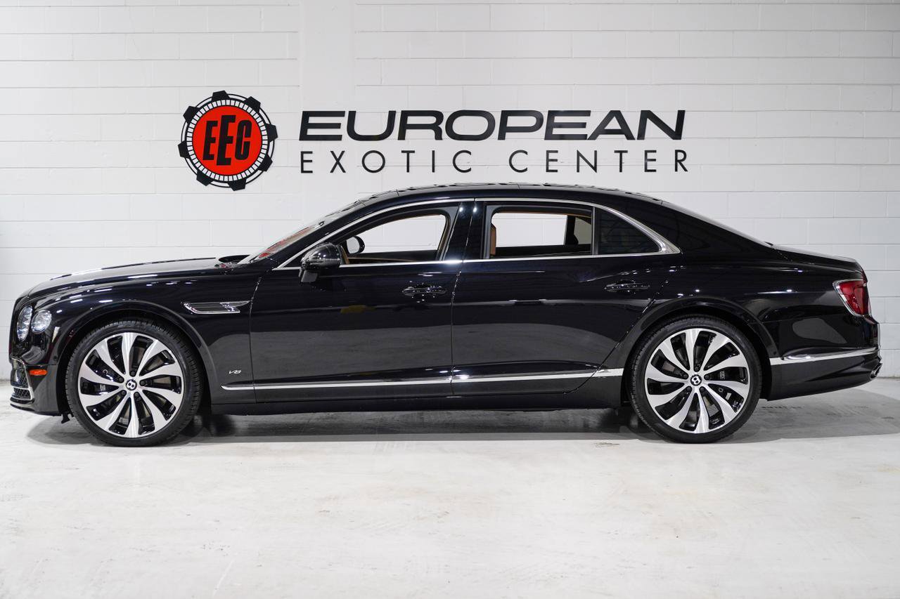 Used 2022 Bentley Flying Spur V8 image 7