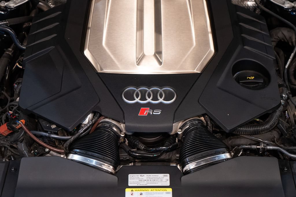 Used 2021 Audi RS 6 AWD/4WD image 23