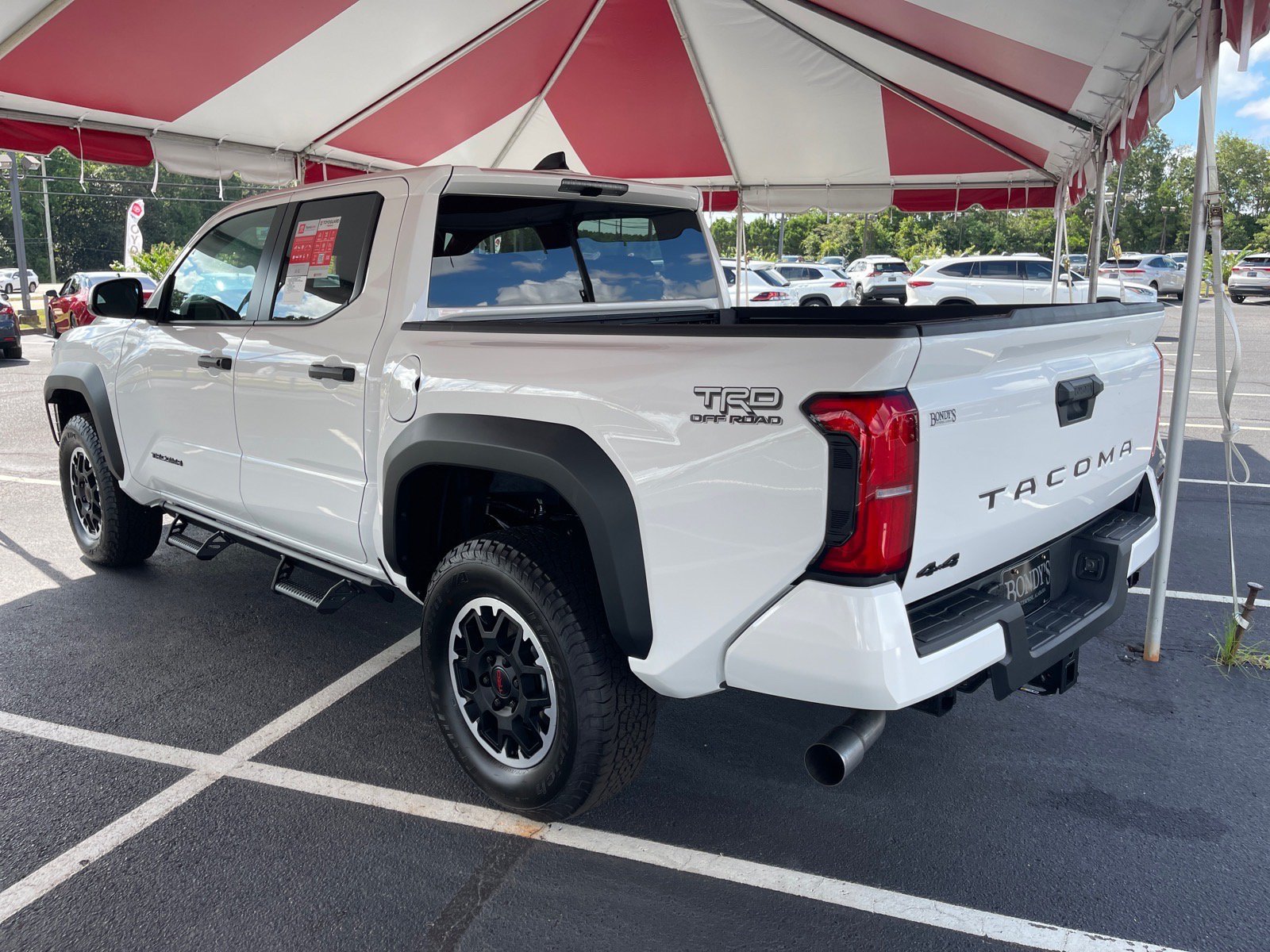 New 2026 Toyota Tacoma TRD Off-Road AWD/4WD image 13