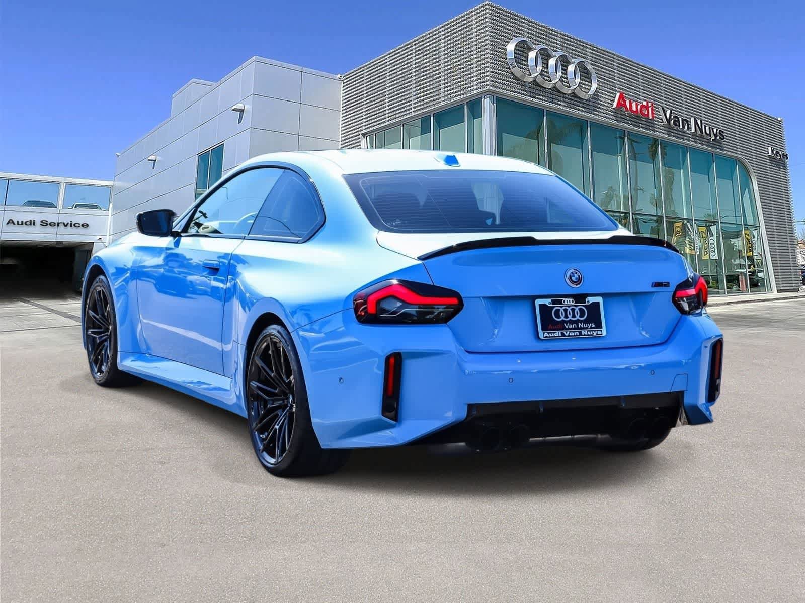 Used 2024 BMW M2 w/ Lighting Package RWD image 2