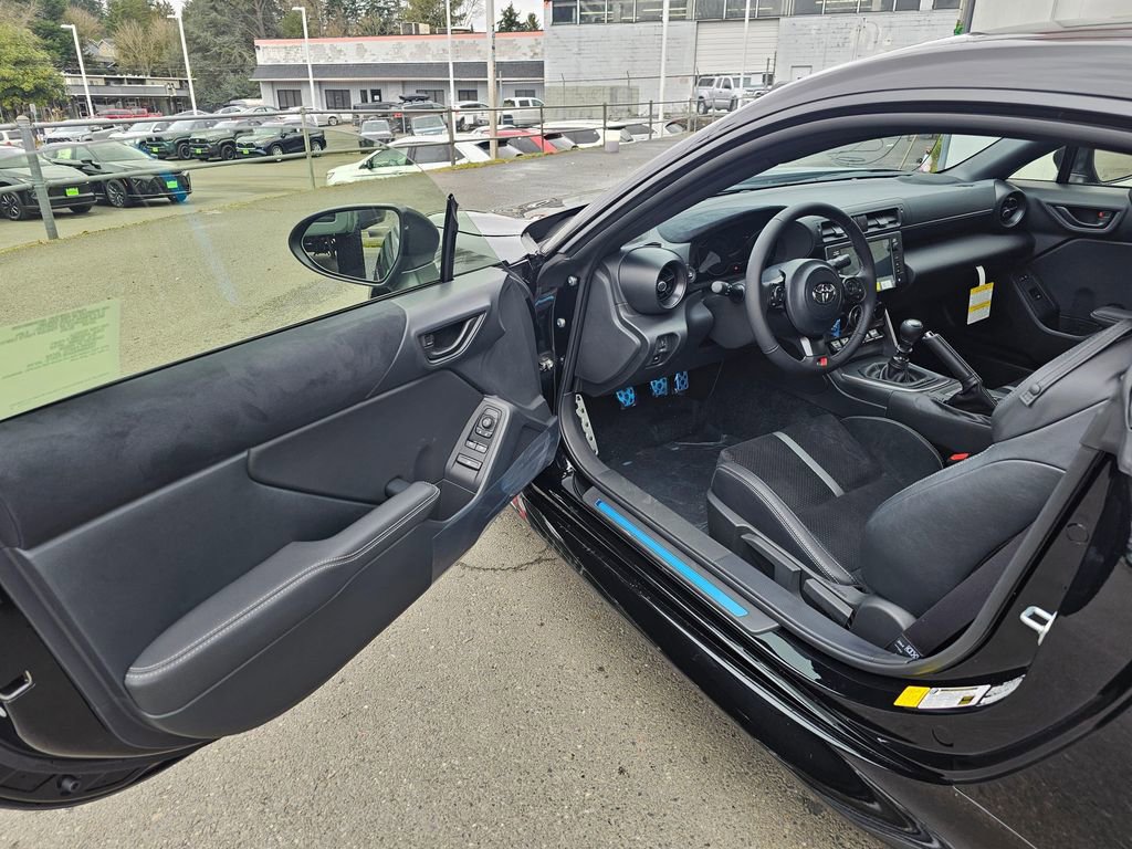 New 2026 Toyota GR86 Premium image 16