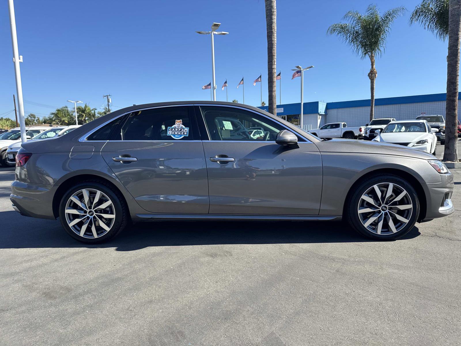 Used 2022 Audi A4 2.0T Premium Plus w/ Premium Plus Package image 4