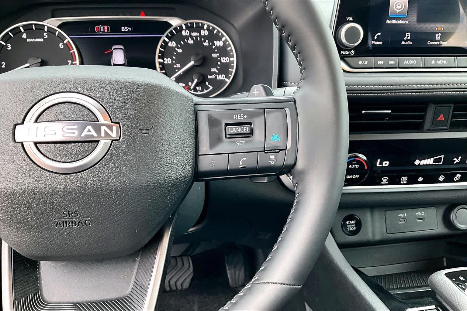 Certified 2026 Nissan Rogue SV FWD image 25