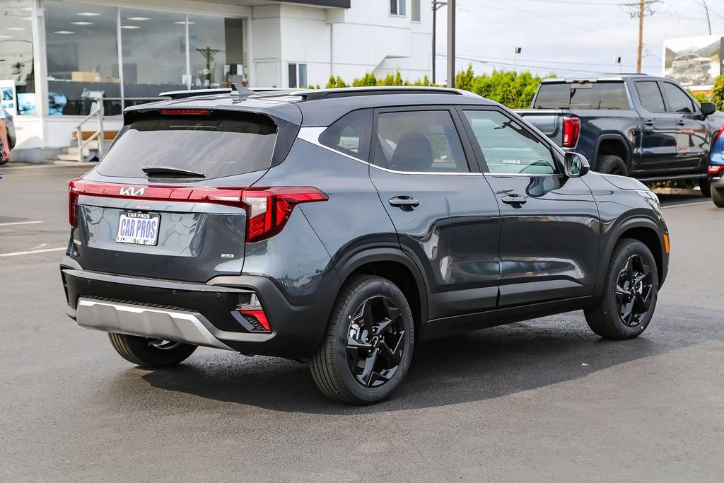 Certified 2026 Kia Seltos EX w/ EX Sunroof Package AWD/4WD image 8