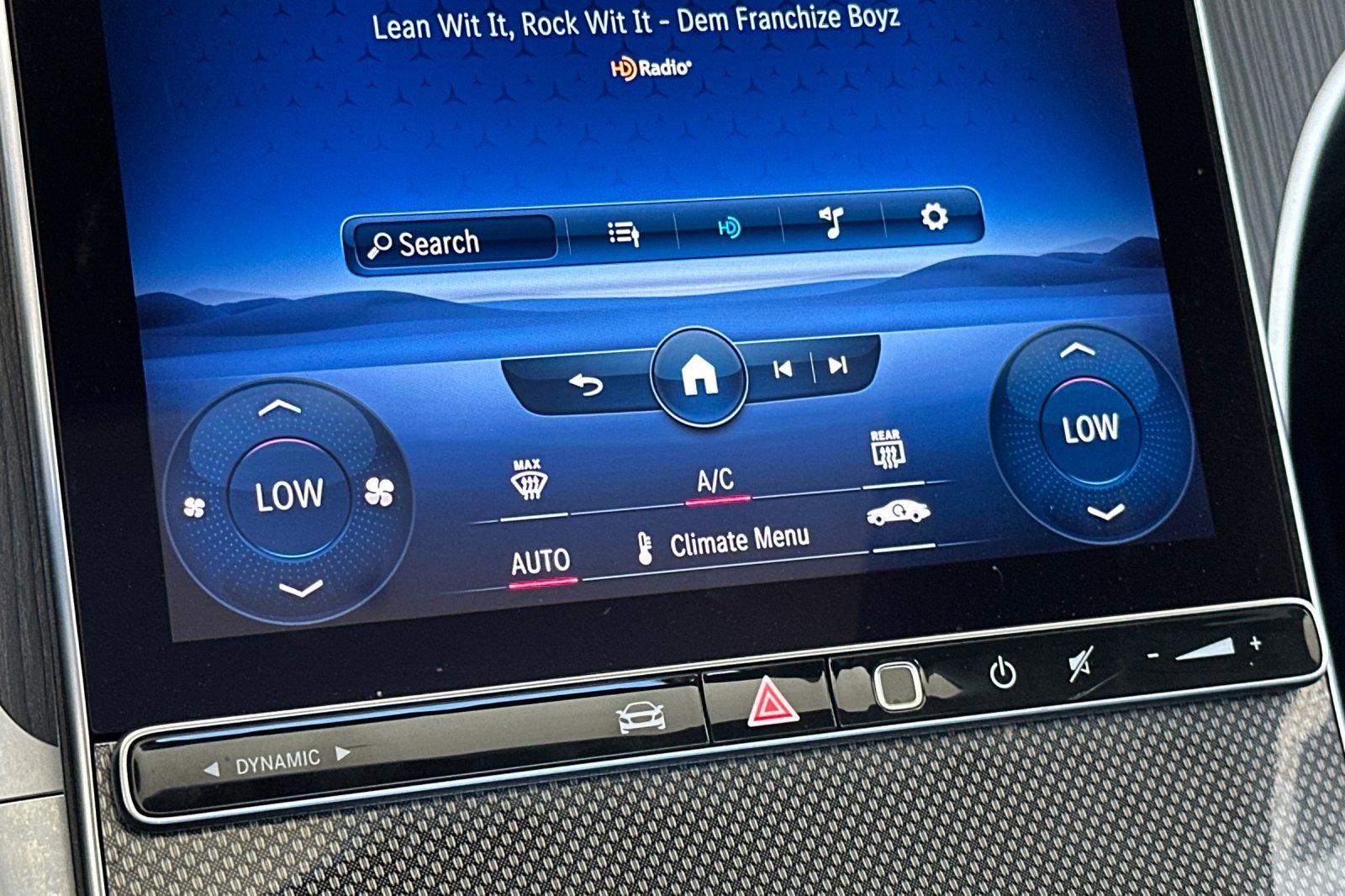 Used 2023 Mercedes-Benz C 300 Sedan image 19