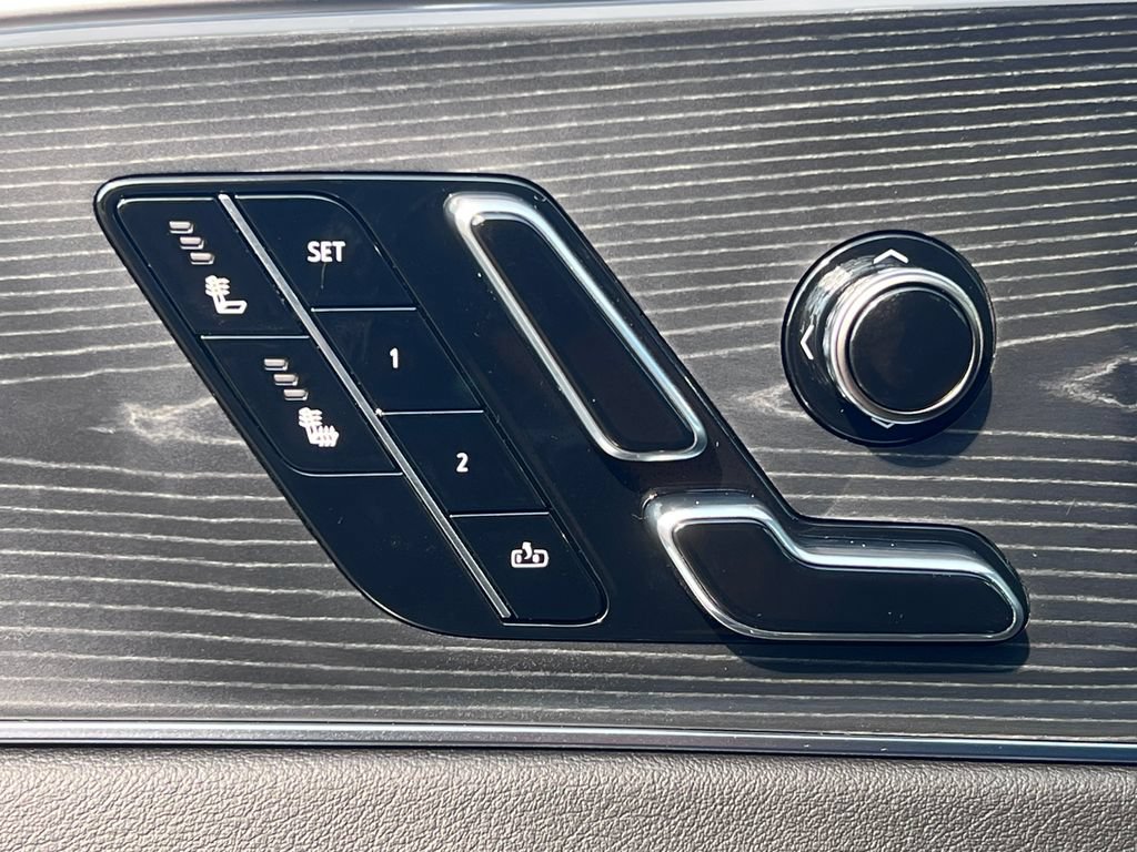 New 2026 Cadillac Lyriq Sport AWD/4WD image 14