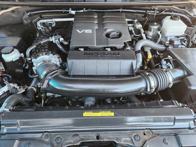 Used 2023 Nissan Frontier Pro-X w/ Pro Convenience Package image 32