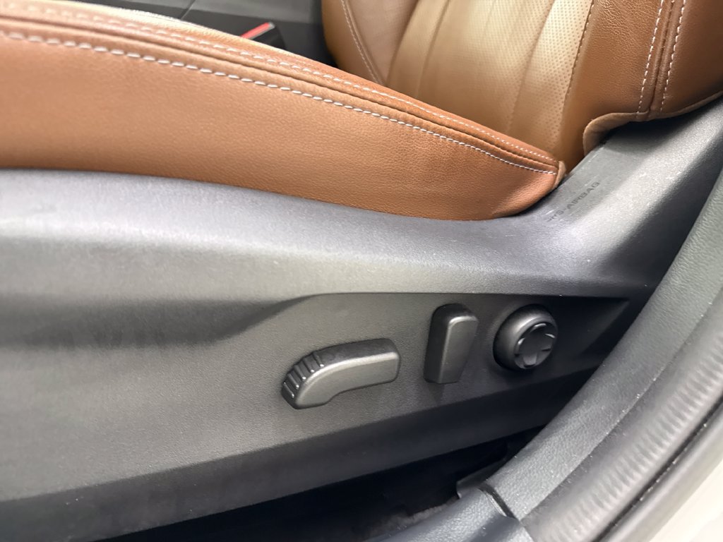 Certified 2023 Subaru Legacy Touring XT AWD/4WD image 13