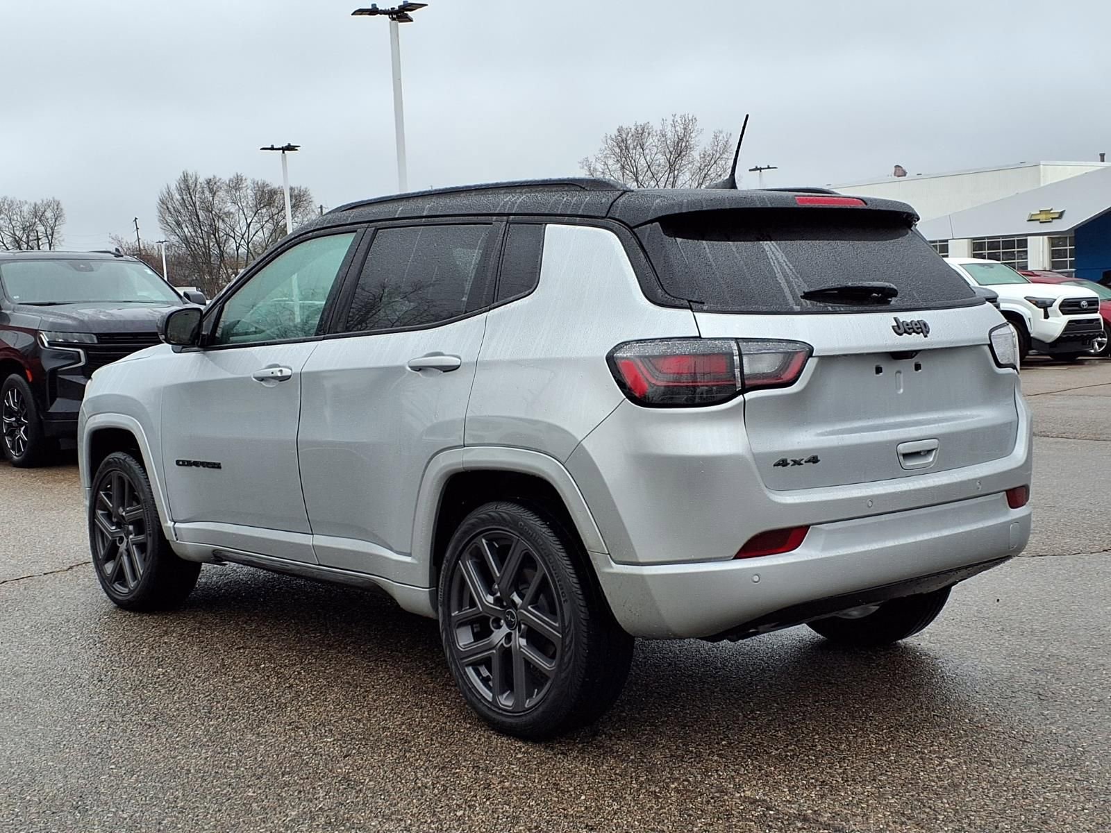 Used 2025 Jeep Compass Limited w/ High Altitude Package AWD/4WD image 7