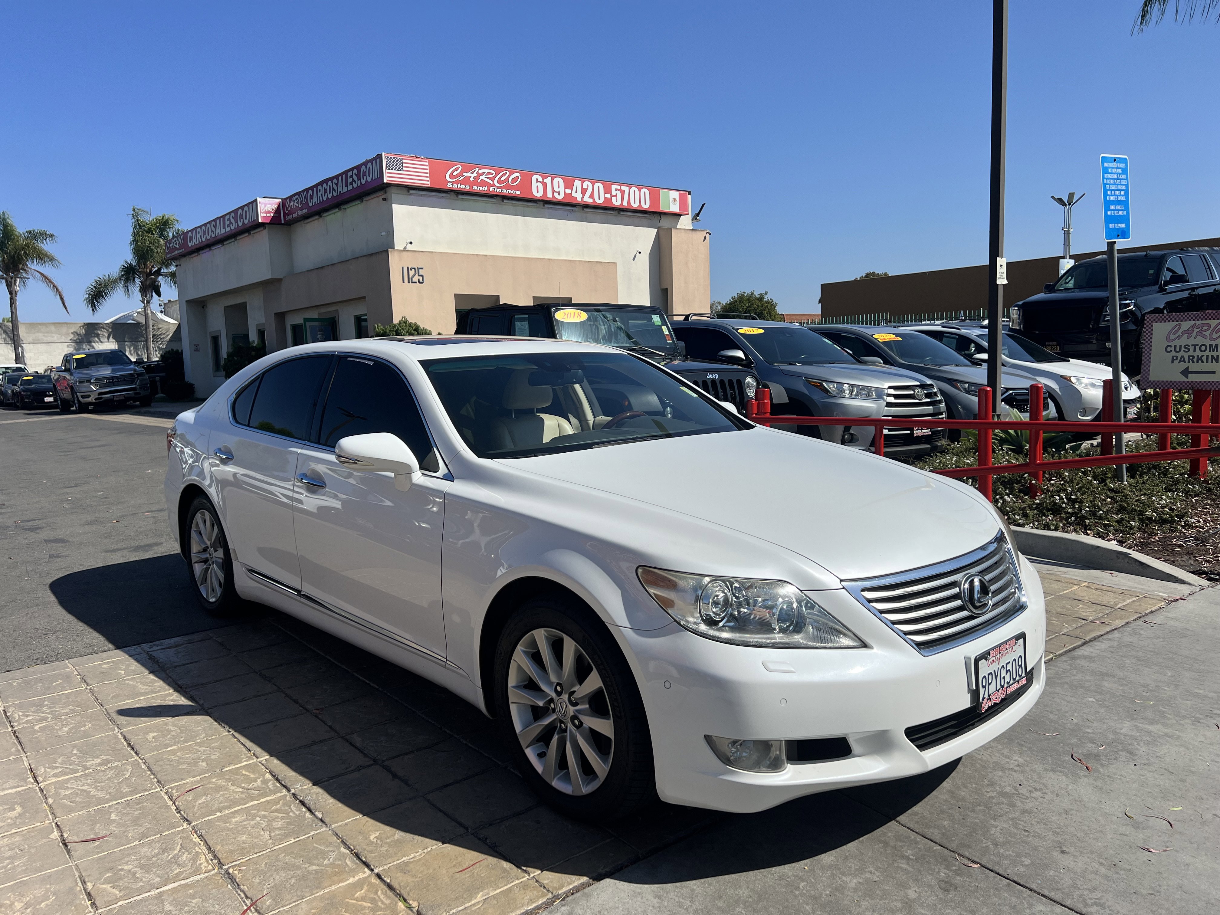 Used 2012 Lexus LS 460 w/ Luxury Value Edition image 2