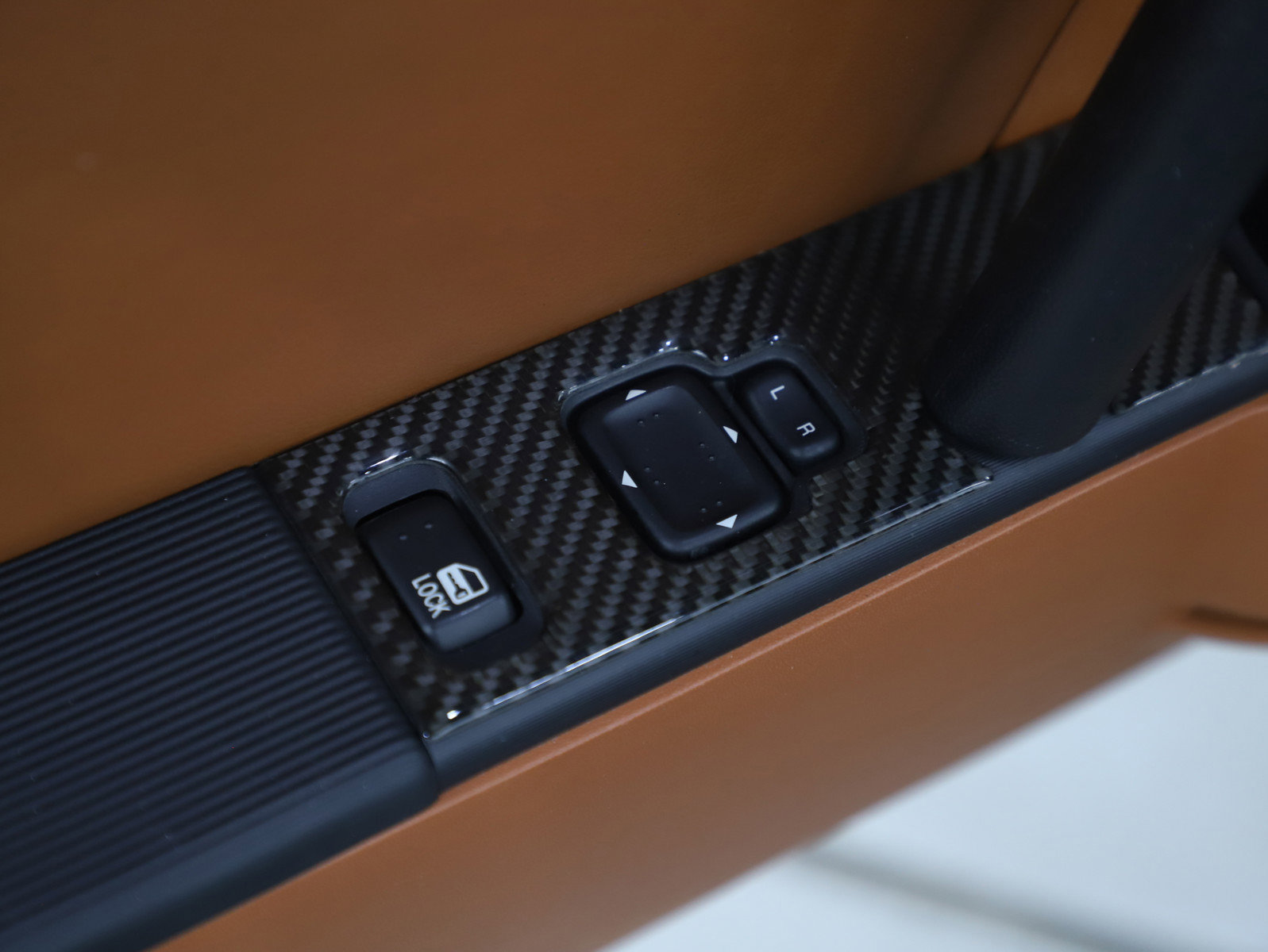 Used 2006 MAZDA MX-5 Miata Grand Touring w/ Premium Pkg image 14