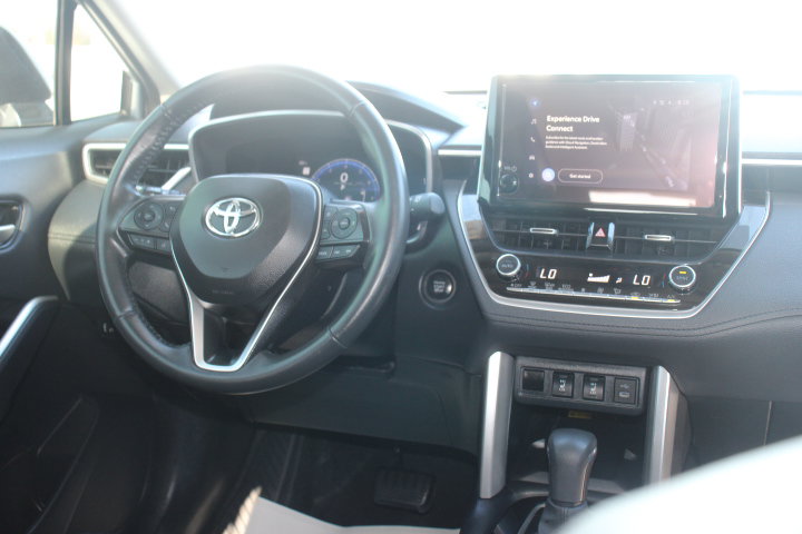 Certified 2024 Toyota Corolla Cross XLE w/ Convenience Package AWD/4WD image 24