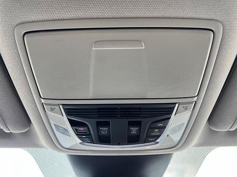 Used 2024 Acura MDX FWD image 38