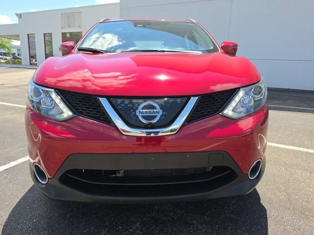 Used 2018 Nissan Rogue Sport SL w/ SL Premium Package AWD/4WD image 3