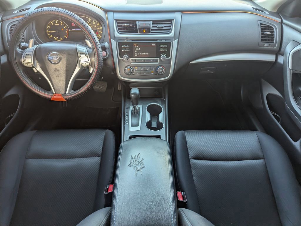 Used 2017 Nissan Altima 2.5 SR w/ Midnight Edition Package image 10