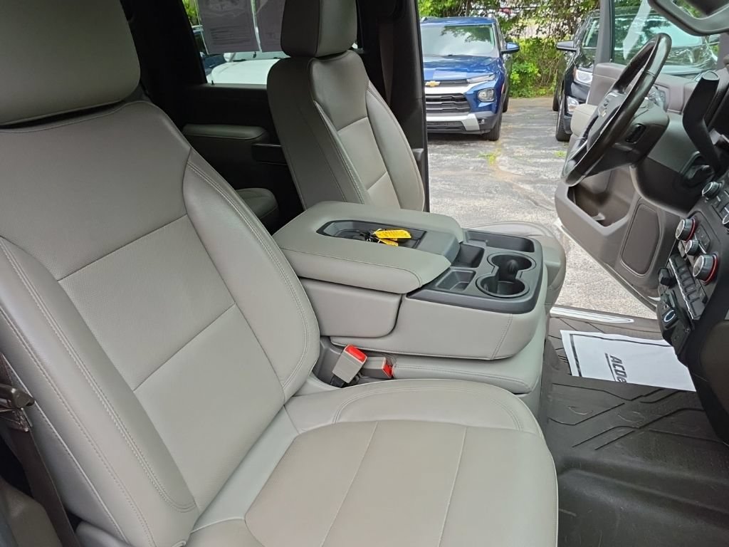 Certified 2020 Chevrolet Silverado 2500 LTZ w/ Snow Plow Prep/Camper Package AWD/4WD image 26