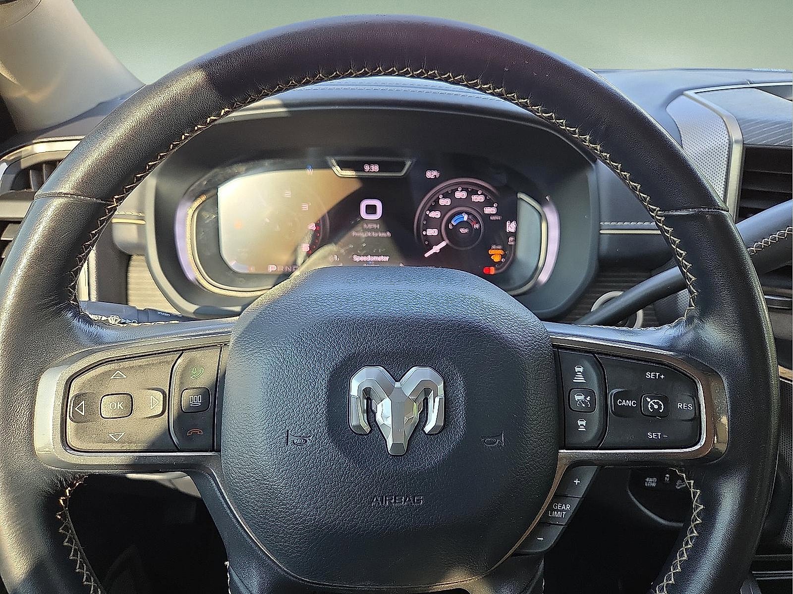 Used 2023 RAM 2500 Limited image 24