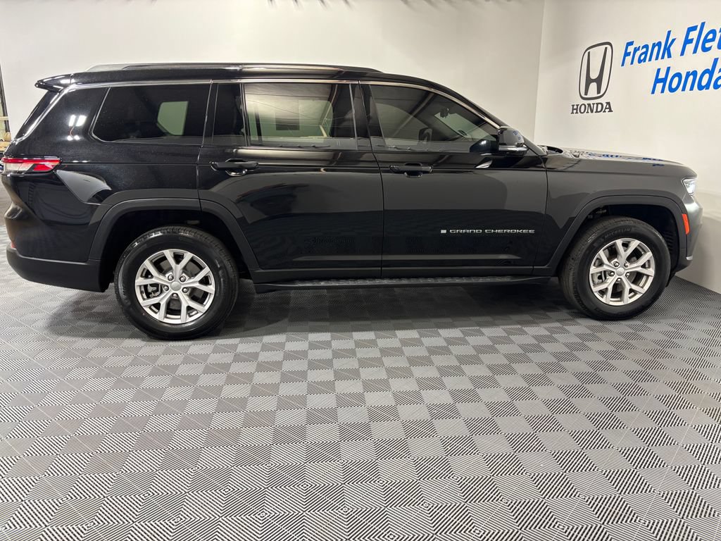 Used 2022 Jeep Grand Cherokee L Limited w/ Luxury Tech Group II AWD/4WD image 6