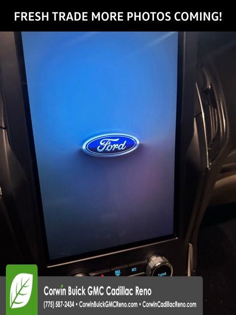 Used 2023 Ford Edge Titanium w/ Class II Trailer Tow Package image 9