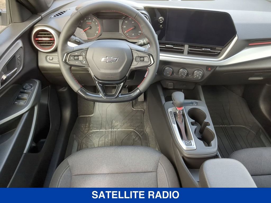 New 2026 Chevrolet Trax RS w/ Sunroof Package FWD image 17