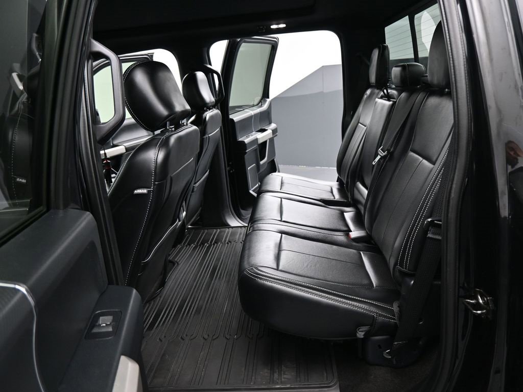 Used 2019 Ford F150 Lariat image 3