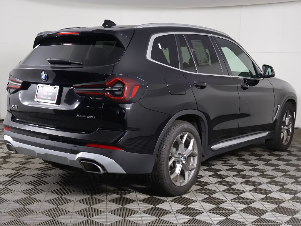 Used 2024 BMW X3 xDrive30i AWD/4WD image 11
