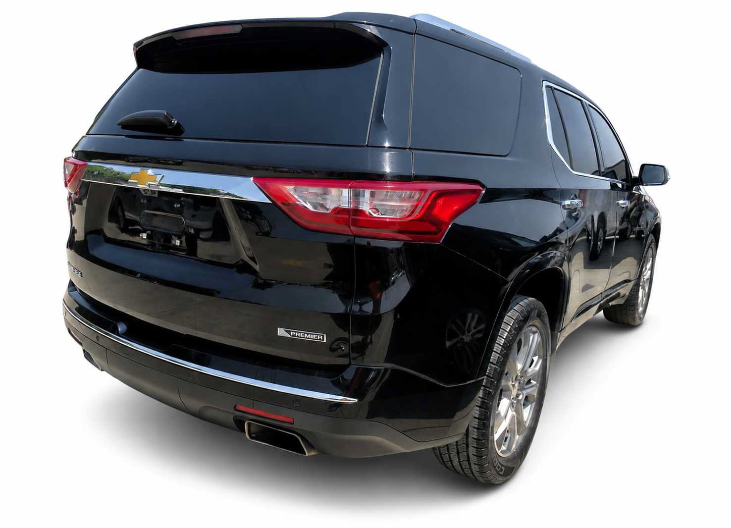 Used 2018 Chevrolet Traverse Premier w/ Driver Confidence II Package FWD image 4