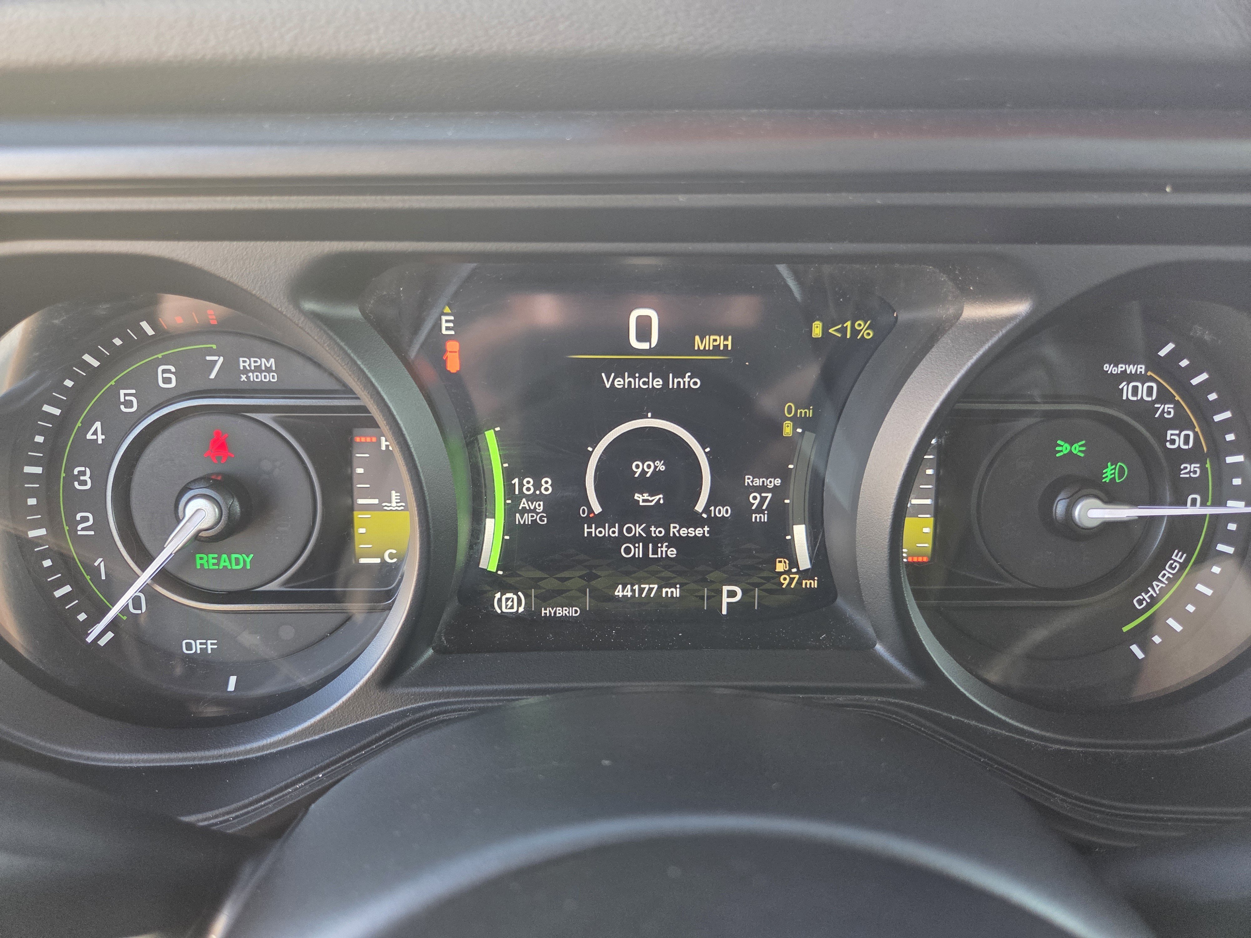 Used 2024 Jeep Wrangler Unlimited Sahara AWD/4WD image 17