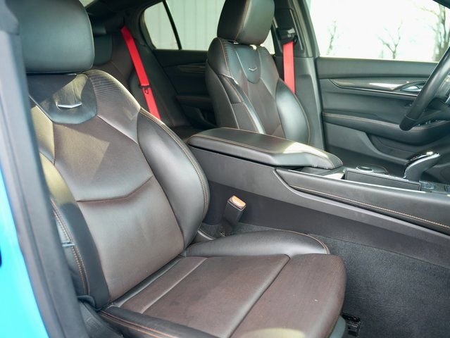Used 2023 Cadillac CT5 V w/ Premium Package image 9