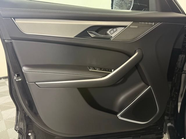 New 2026 Jaguar F-PACE R-Dynamic S AWD/4WD image 25