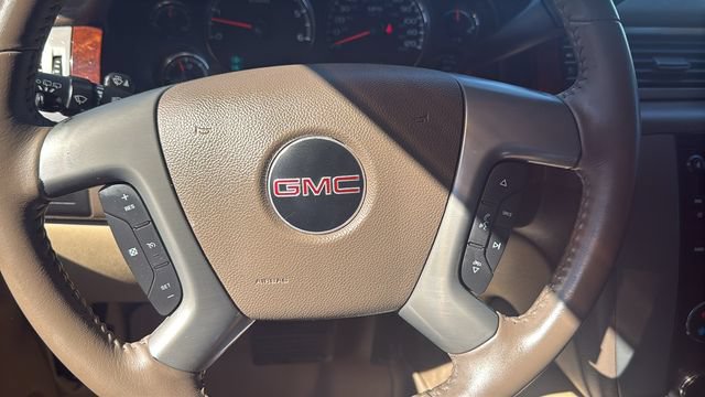 Used 2012 GMC Yukon XL SLT RWD image 17