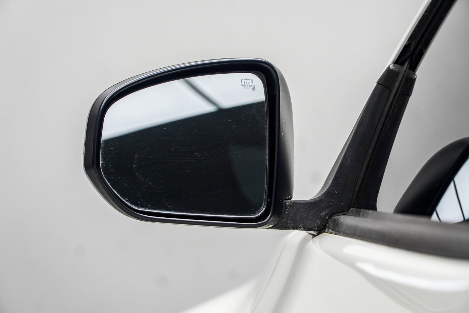 Used 2017 Nissan 370Z NISMO RWD image 14