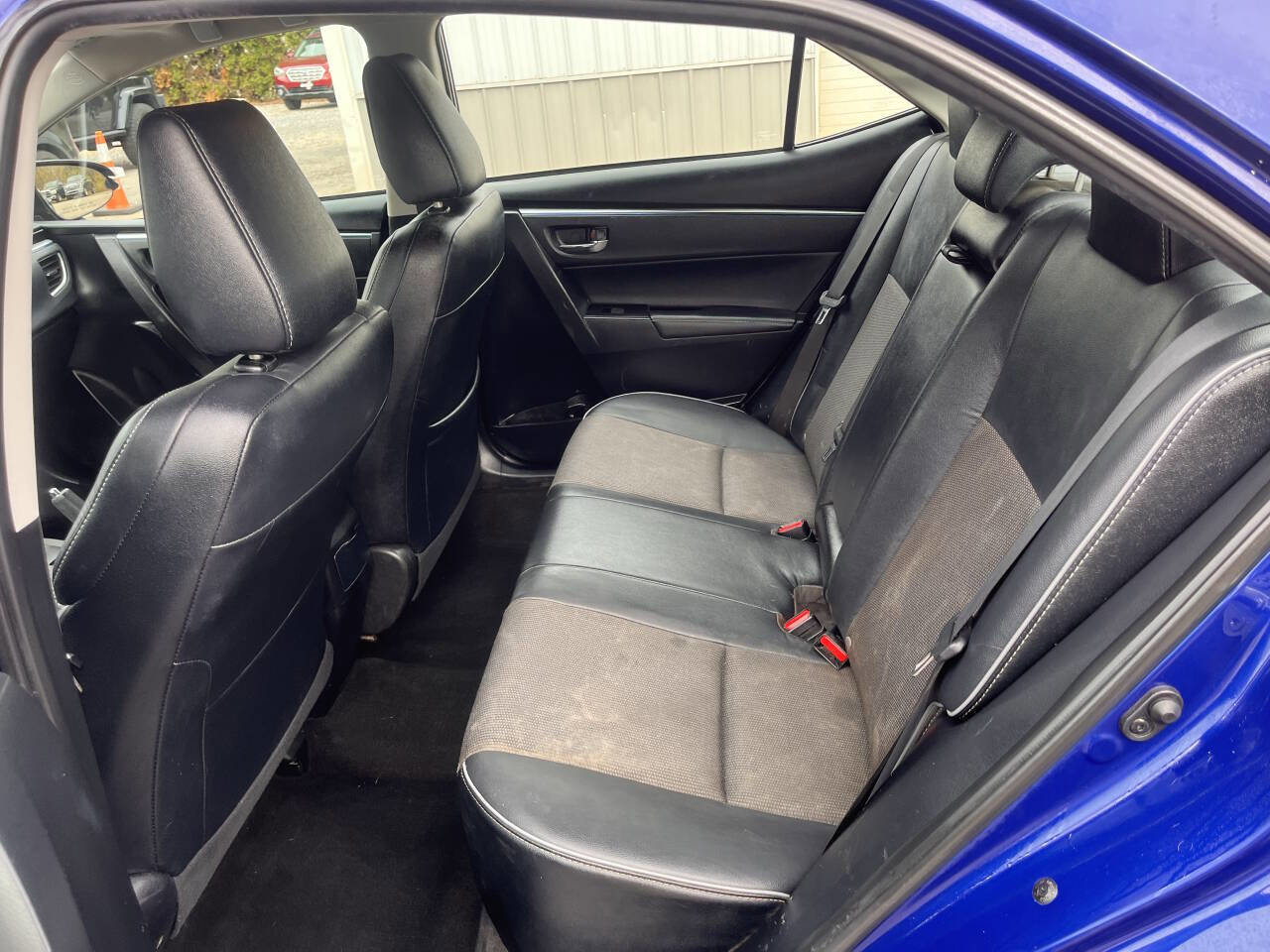 Used 2015 Toyota Corolla S image 11