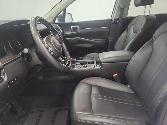 Certified 2023 Kia Sorento S FWD image 17