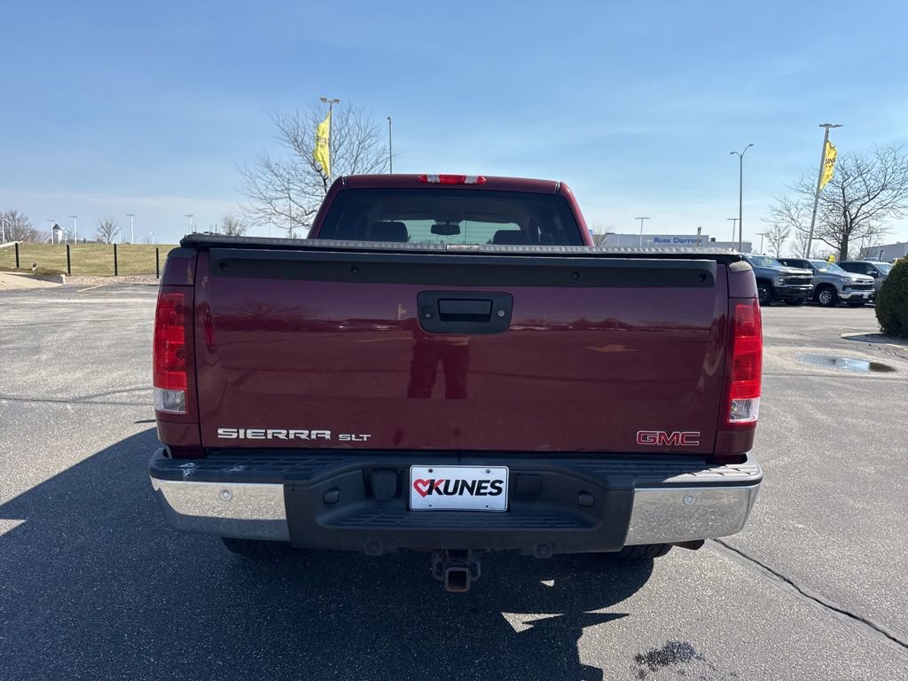 Used 2013 GMC Sierra 1500 SLT w/ SLT Convenience Package AWD/4WD image 4