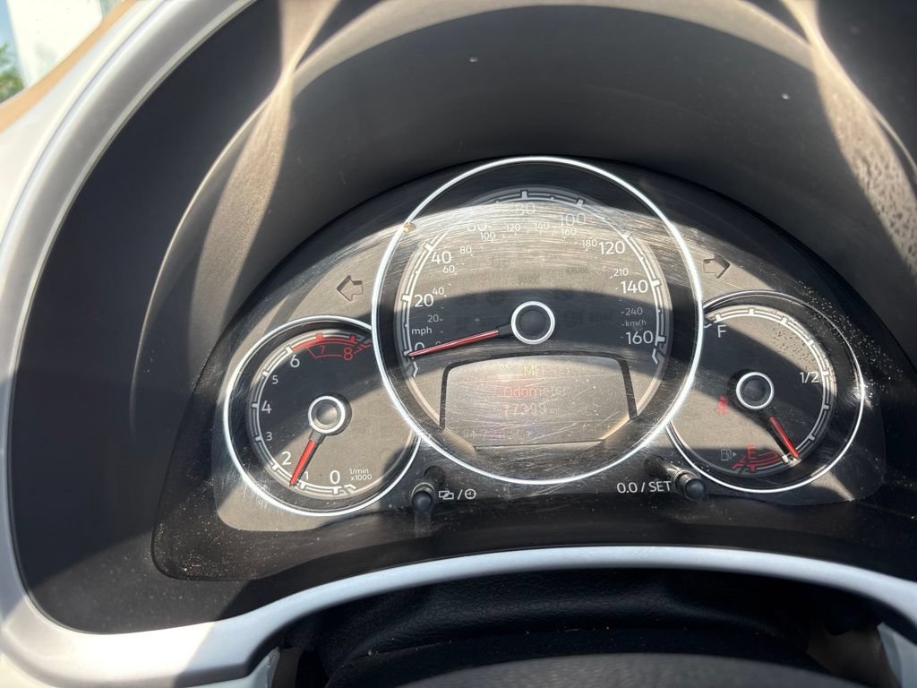 Used 2017 Volkswagen Beetle 1.8T S FWD image 11