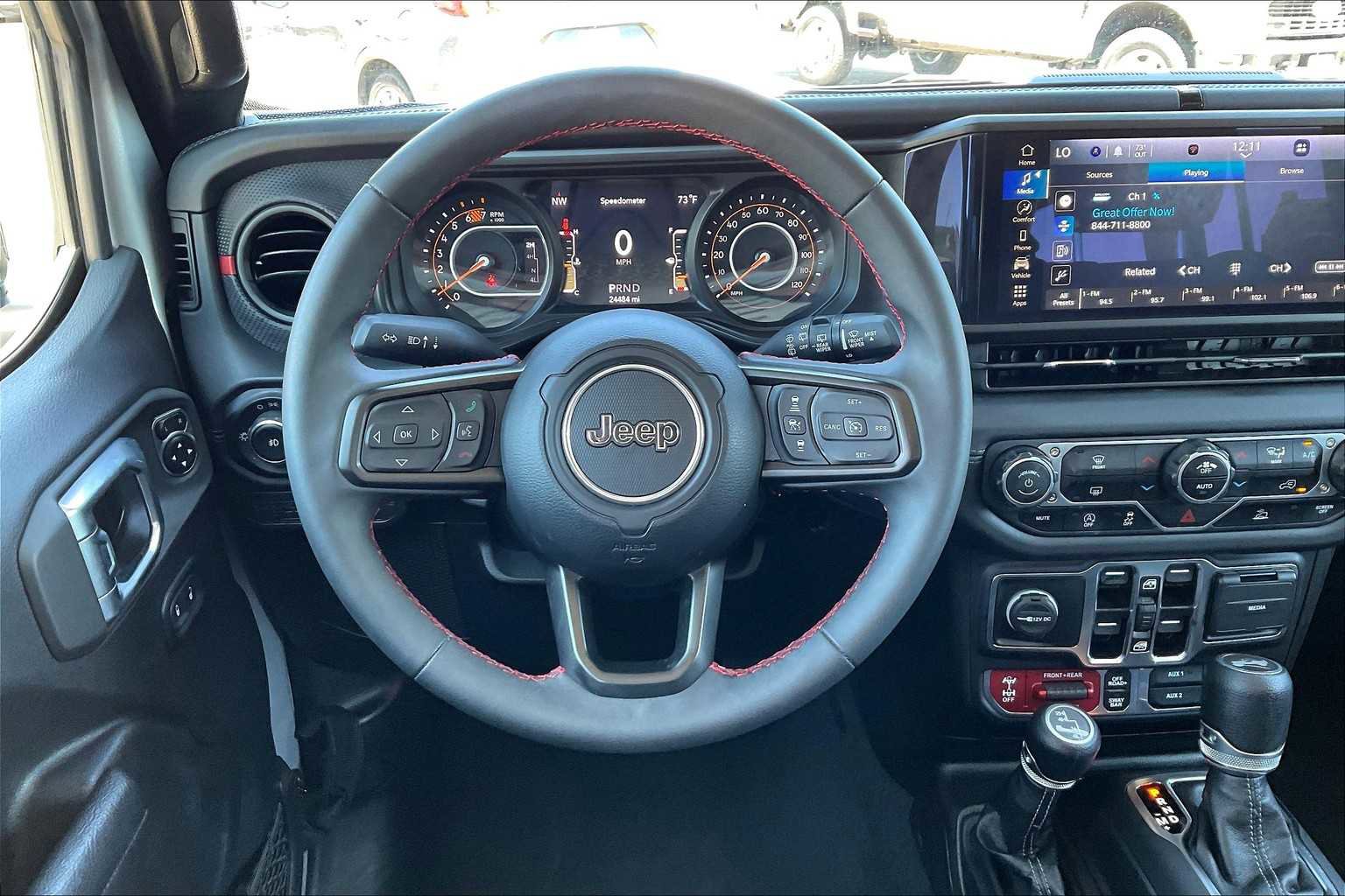 Used 2024 Jeep Wrangler Unlimited Rubicon image 10