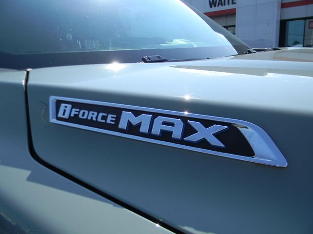 Used 2023 Toyota Sequoia Limited w/ TRD Off-Road Package AWD/4WD image 9