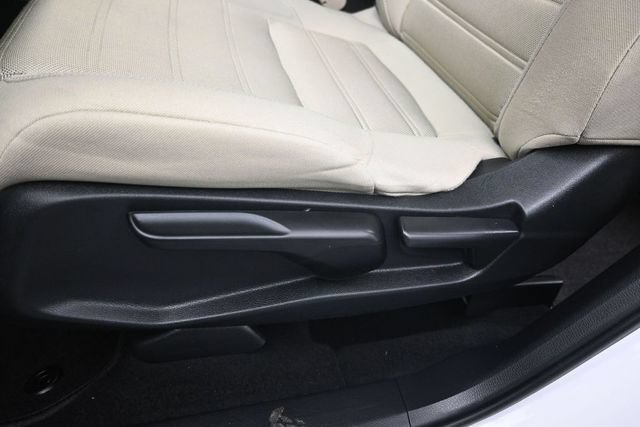 Used 2020 Honda CR-V LX image 19
