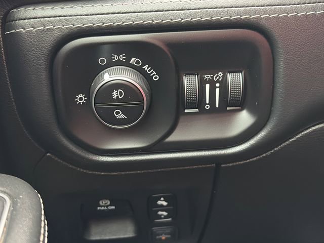 Used 2019 RAM 1500 Limited AWD/4WD image 58